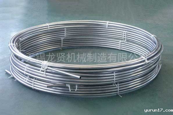 不锈钢无缝弯管的特点及应用方面